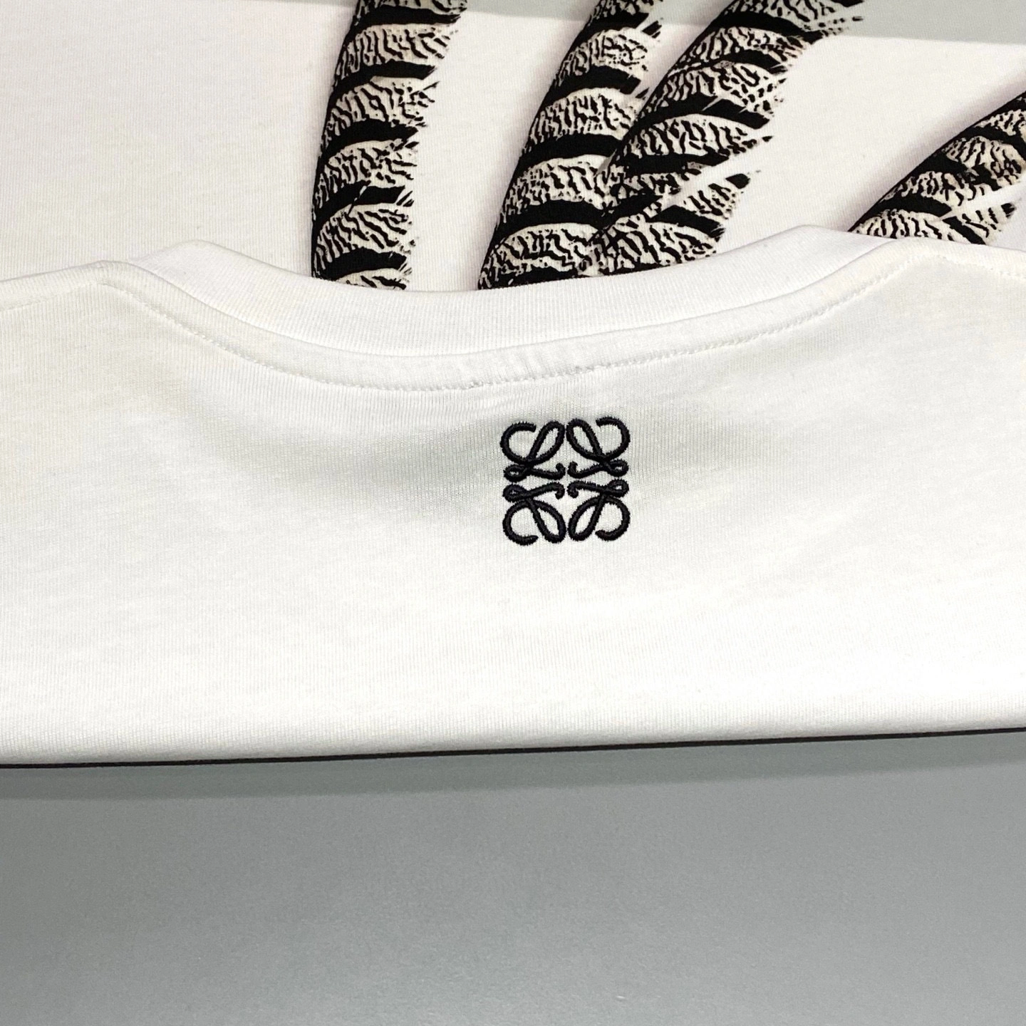 wg.luxury- 8o5w5 embroidery item:E-F361D0318